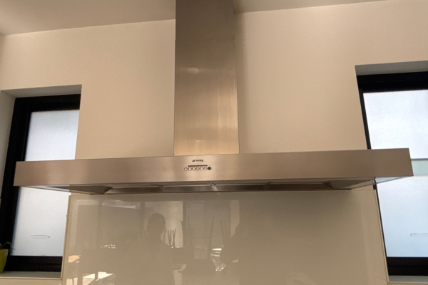 Stainless steel Smeg range hood Appliance repairs
