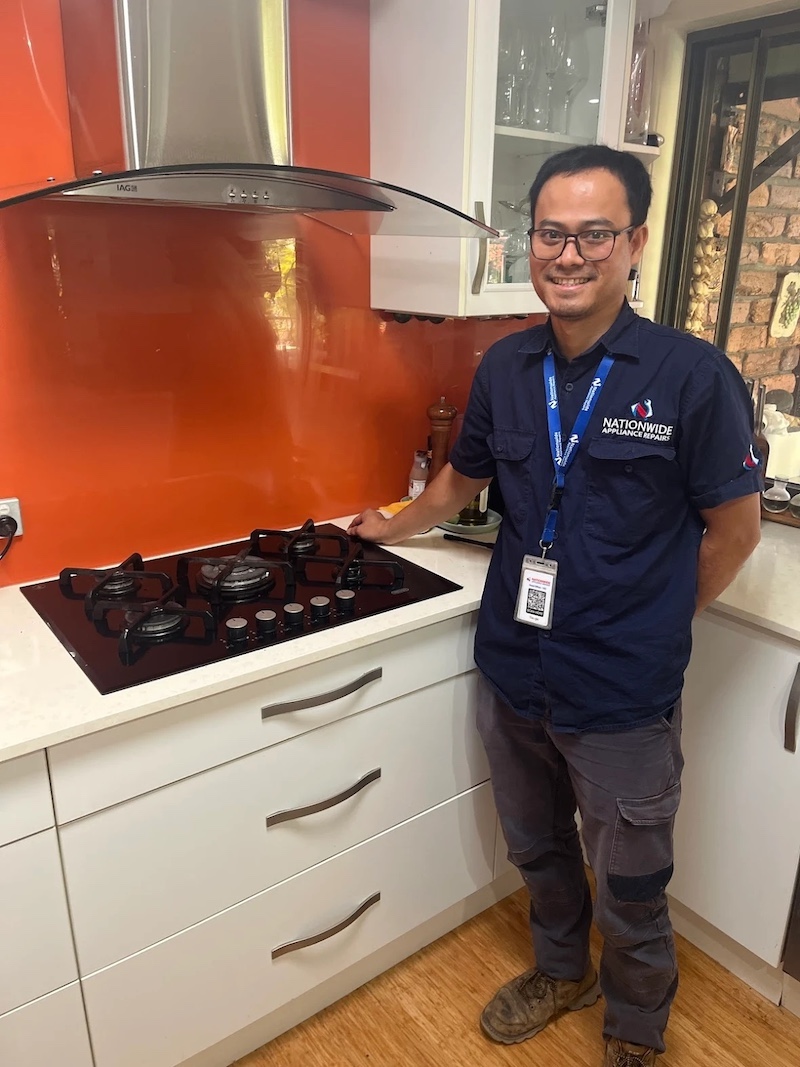 Cooktop Repairs in Brisbane with Tech Henry